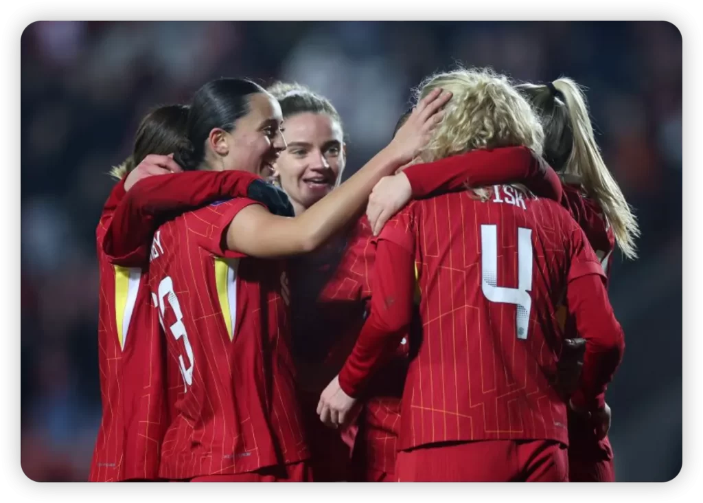 Hobinger’s Stunner Sets the Tone