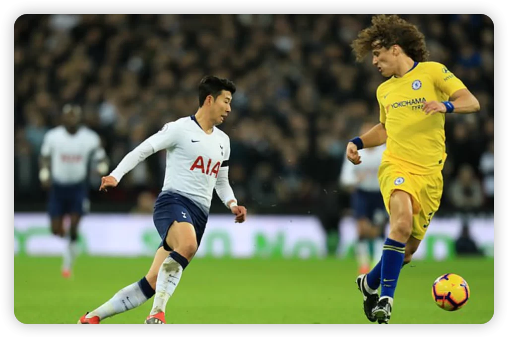 Maurizio Sarri's Chelsea Conundrum: A "Strange" Character Tested at Tottenham | Mcw Analysis